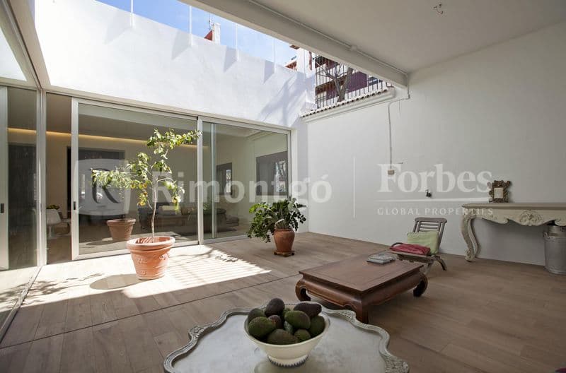 Traditional-style completely renovated Valencian house in Picanya.