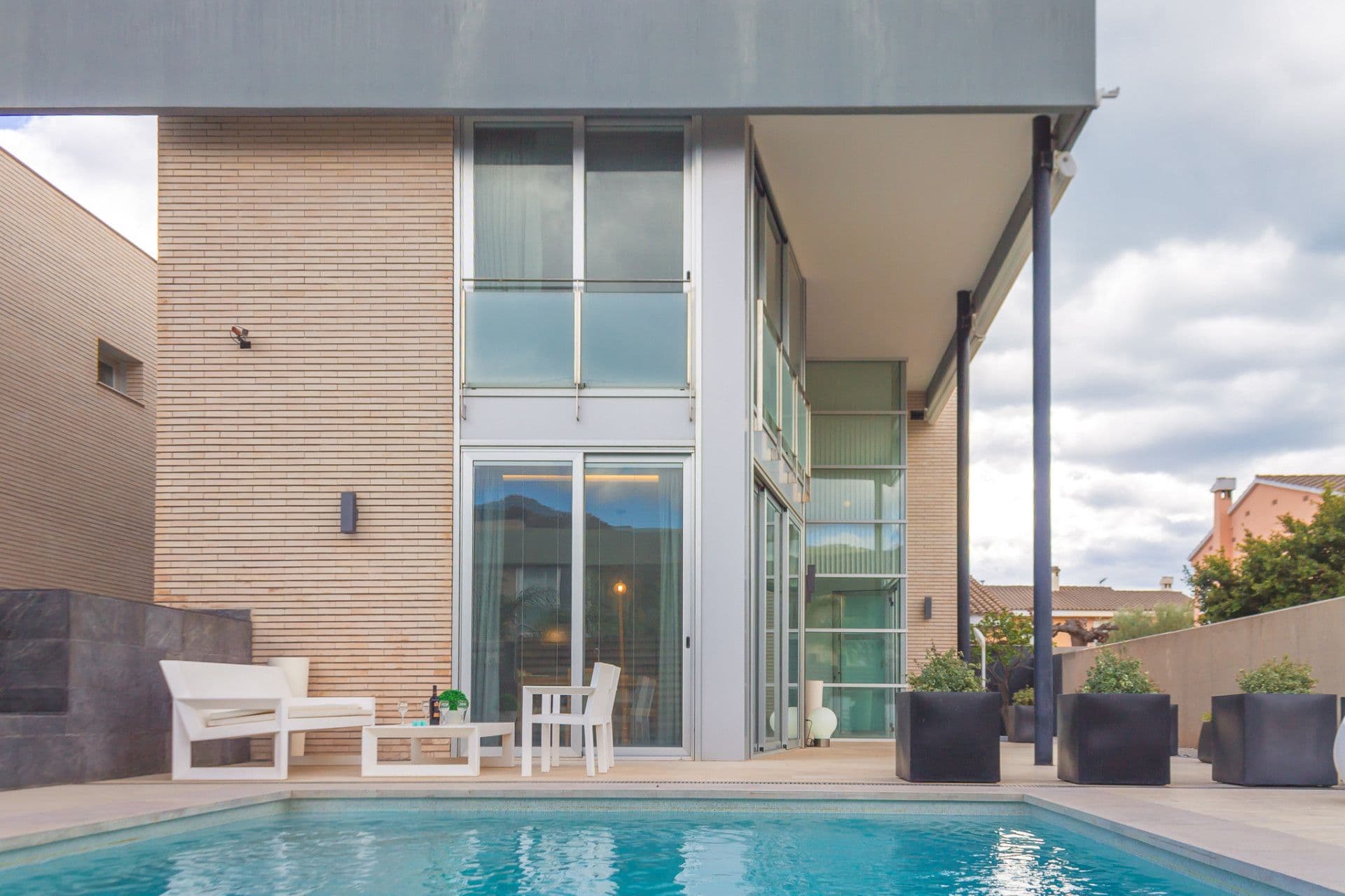 Modern design villa for sale in Benicassim