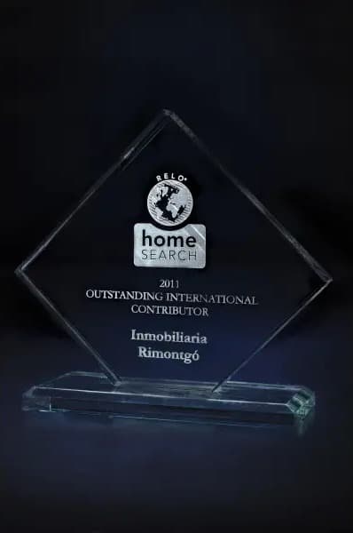 Outstanding International Contributor